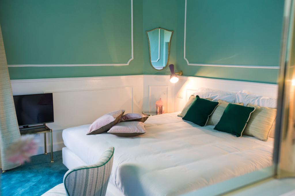 Adastra Suites Флоренція Номер фото